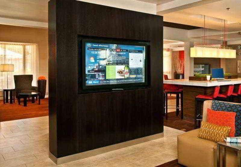 Courtyard By Marriott Fayetteville Ngoại thất bức ảnh